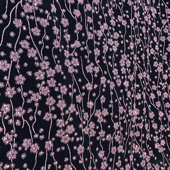 JBS Petite Medium Vintage Pink and black sparkling top - Picture 2 of 5